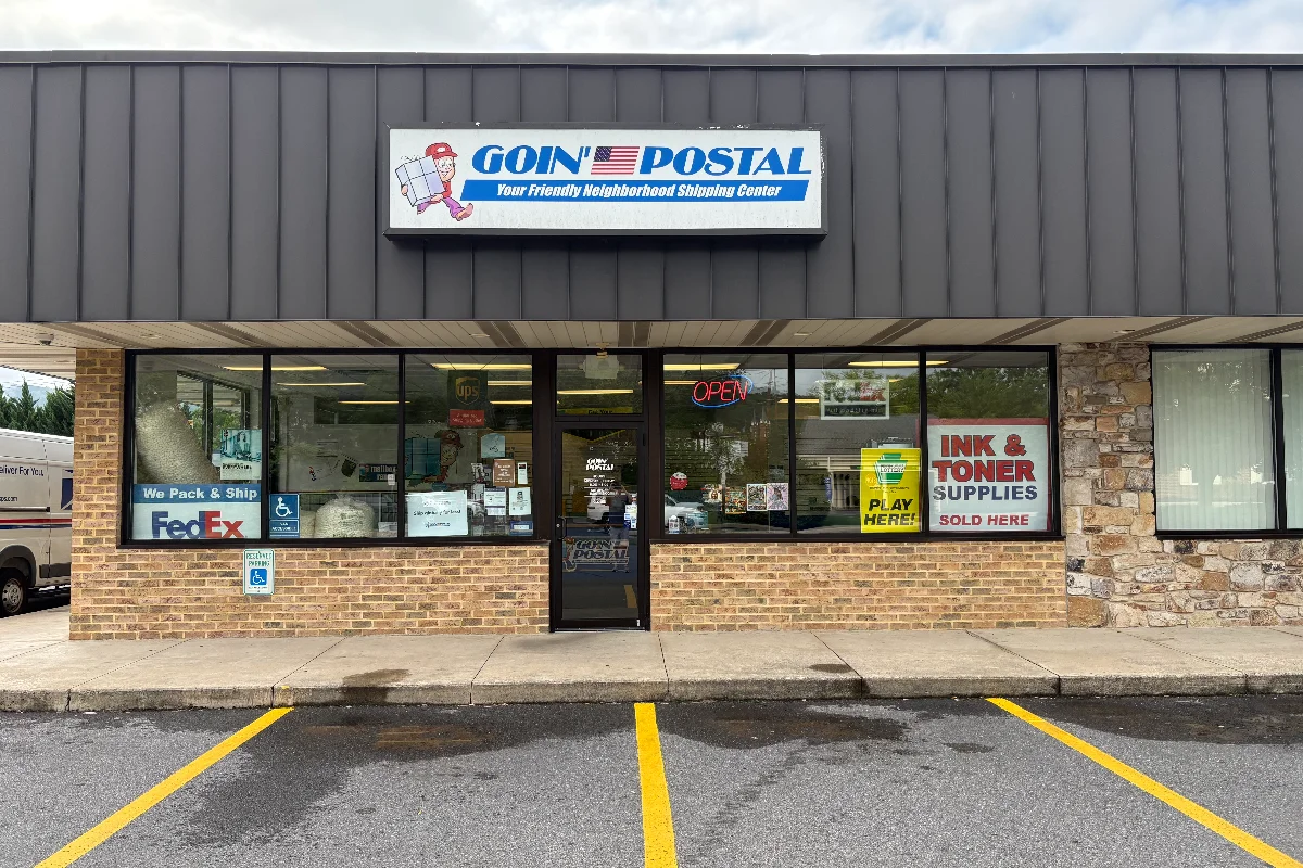 Exterior of Goin' Postal Lewistown shipping center in Lewistown, PA