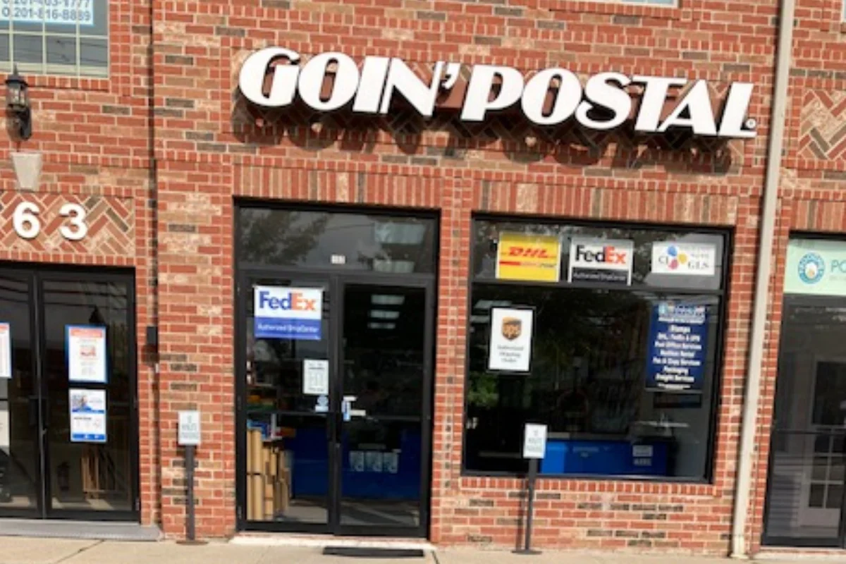 Exterior of Goin' Postal Norwood shipping center in Norwood, NJ